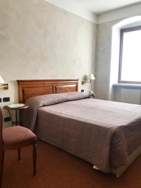 Albergo La Meridiana Castelnuovo del Garda Værelse billede